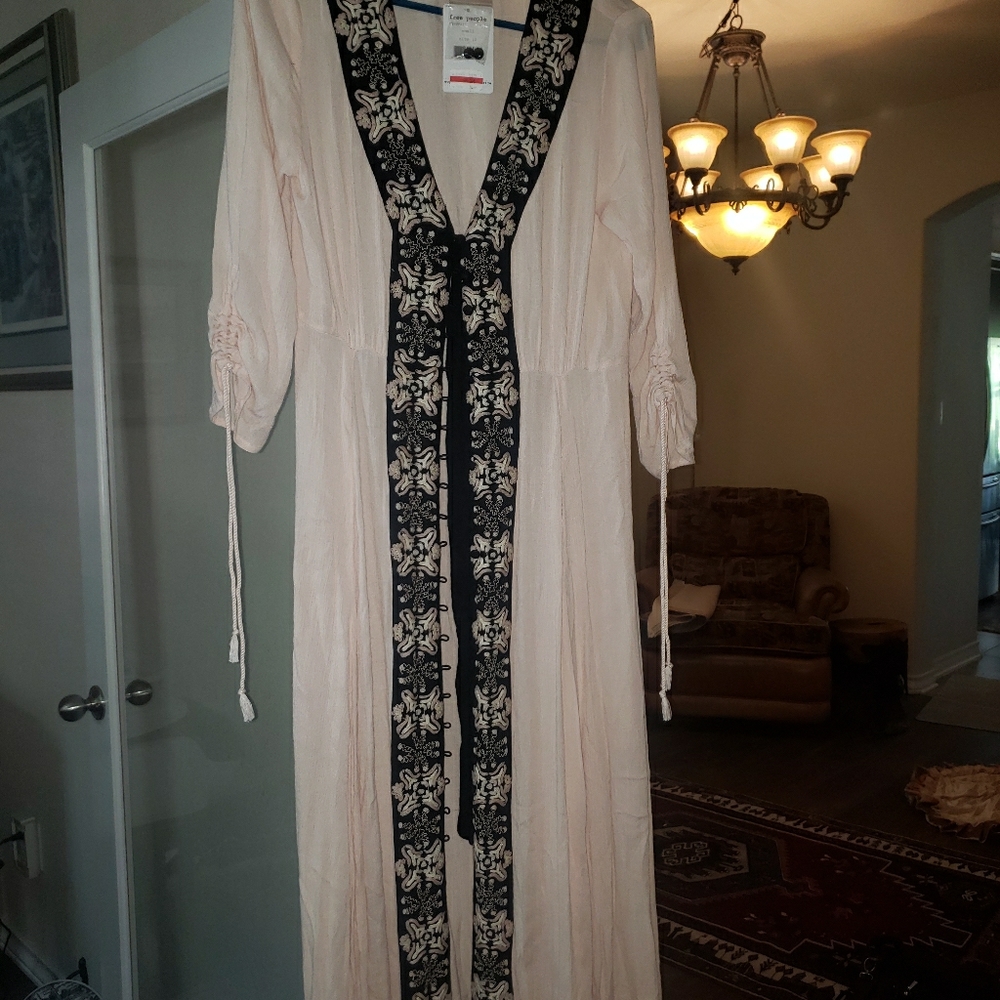 Dress covering